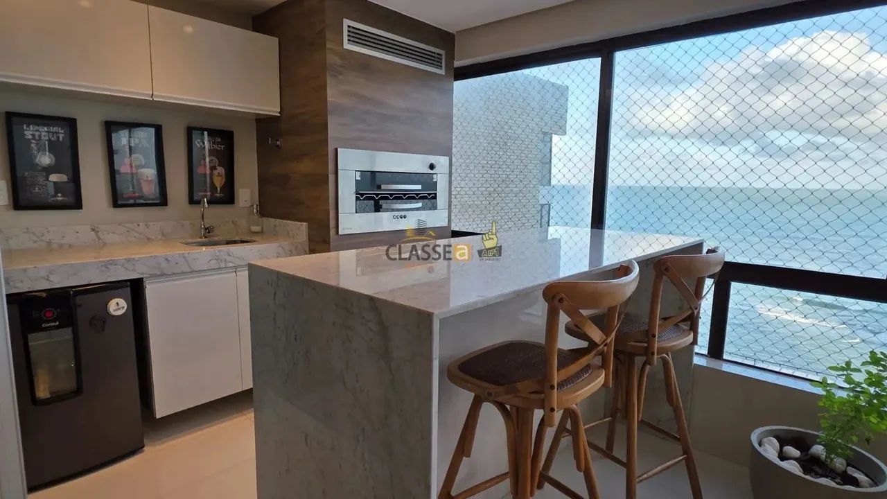 Apartamento Beira Mar Mobiliado 4 Quartos em Piedade