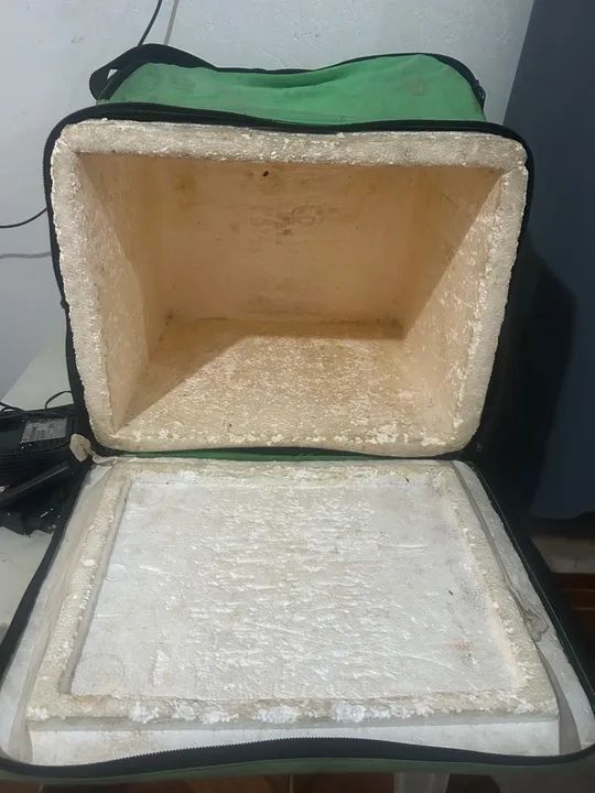 Caixa Térmica de Isopor - Verde