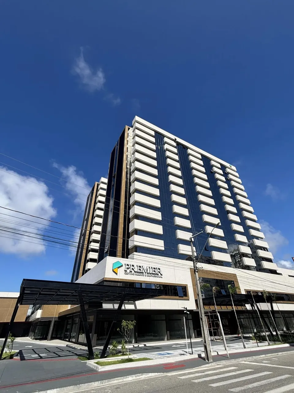 Sala para alugar no Centro Médico Empresarial Premier, bairro Jardins