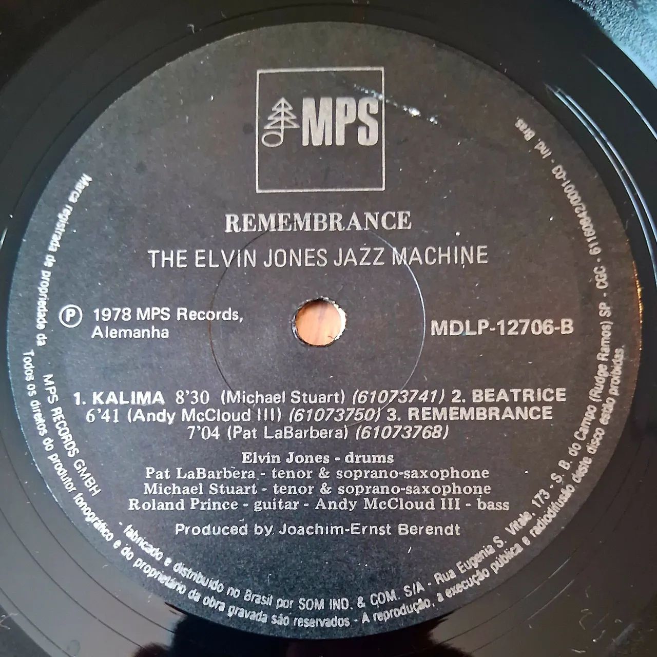 Post Bop Jazz - The Elvin Jones Jazz Machine - Remembrance (1978