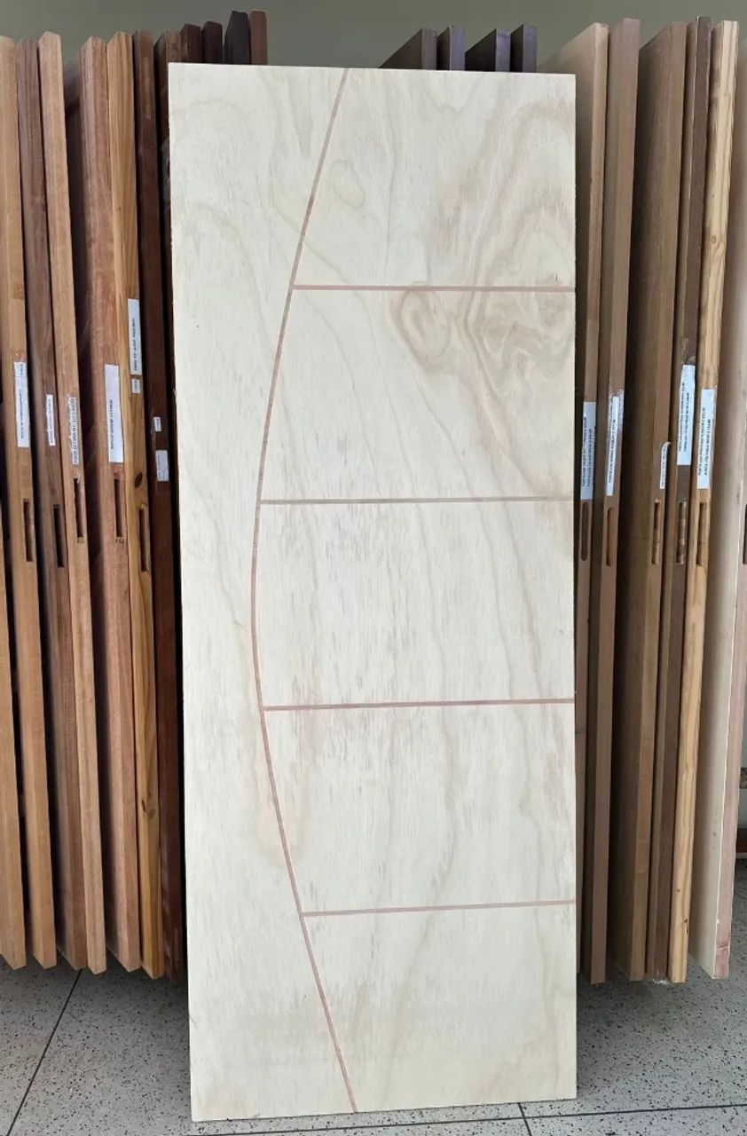 Porta Interna lisa R$ 123,00 Frisada R$ 185,00 - Foto 3