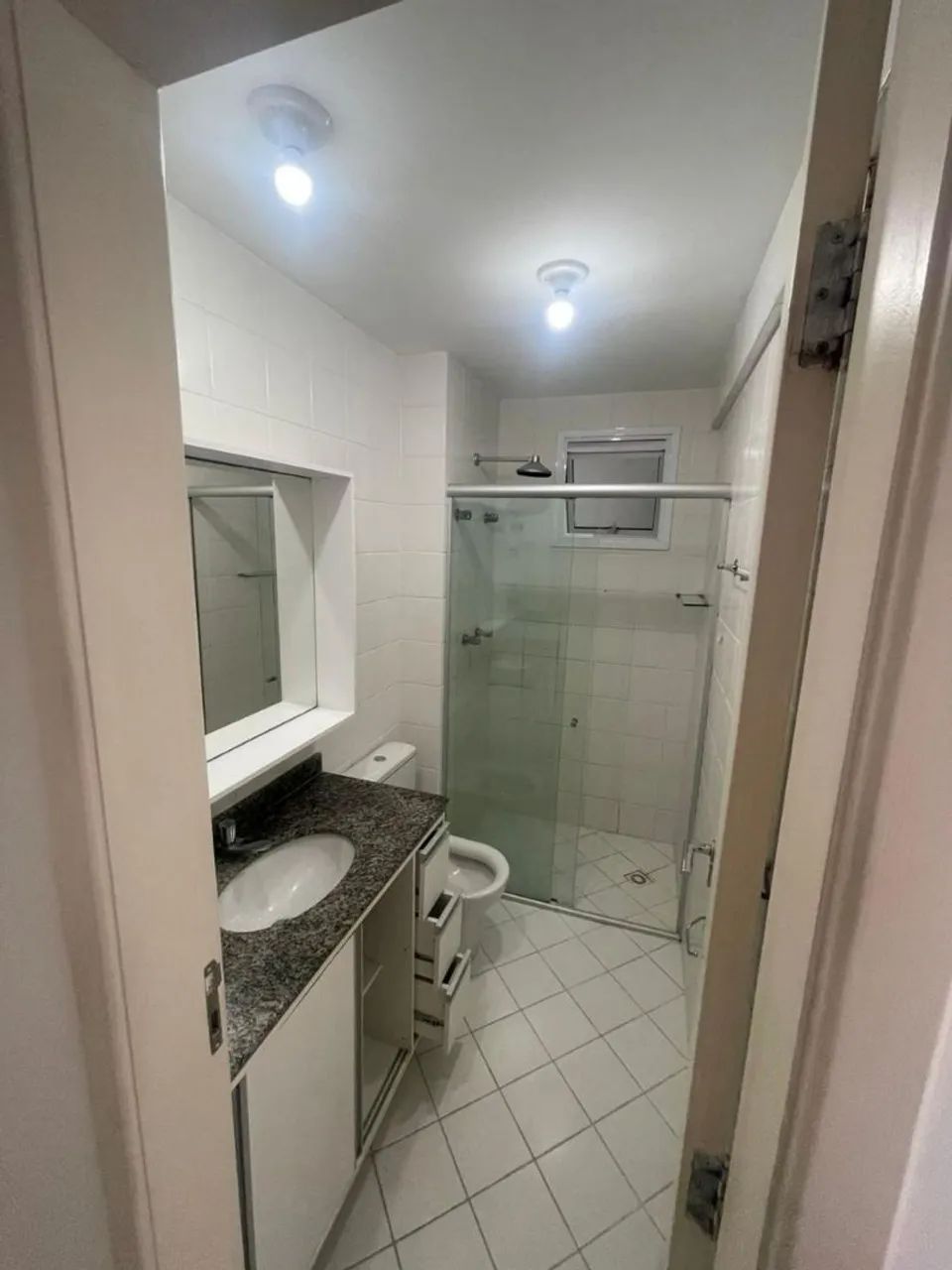 Vendo Aparatamento Edifício Saint Germain 96 metros.Centro de Jacarei - Foto 2