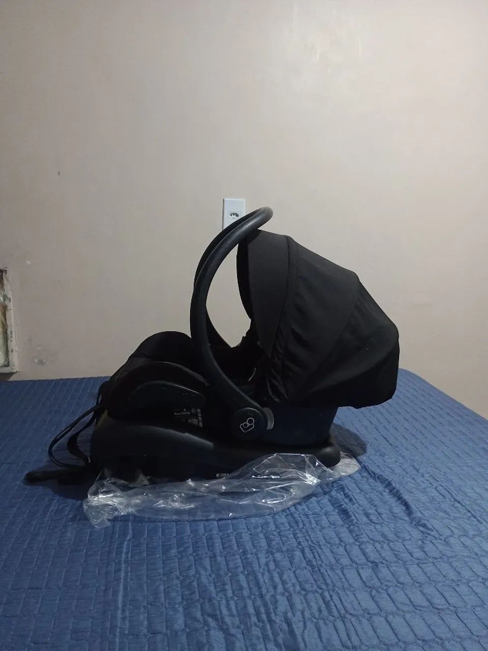 Bebê conforto com BASE ((PARCELO ATÉ 3X SEM JUROS NO CARTÃO DE CRÉDITO)) - Foto 2