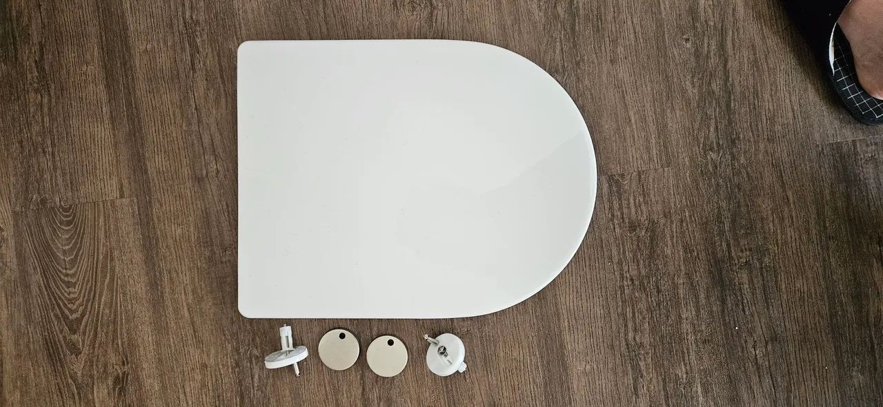 New White Toilet Seat64739361404545120