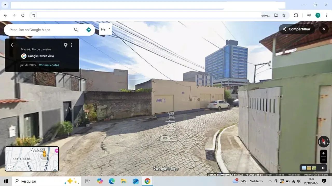 Galpão para locação no Alto Cajueiros em Macaé/RJ, 200M2, Banheiro e Escritório.