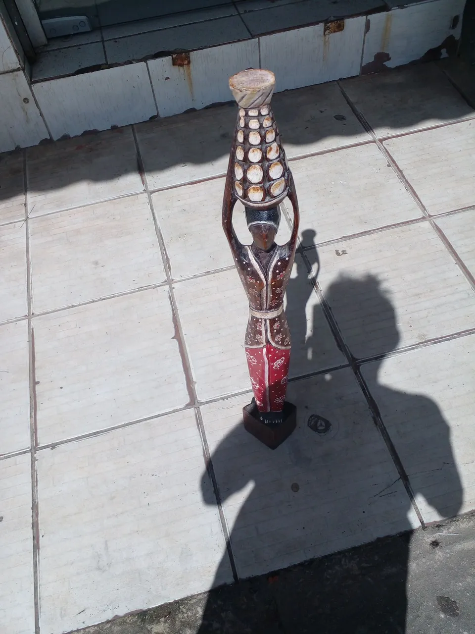 Escultura de madeira africana