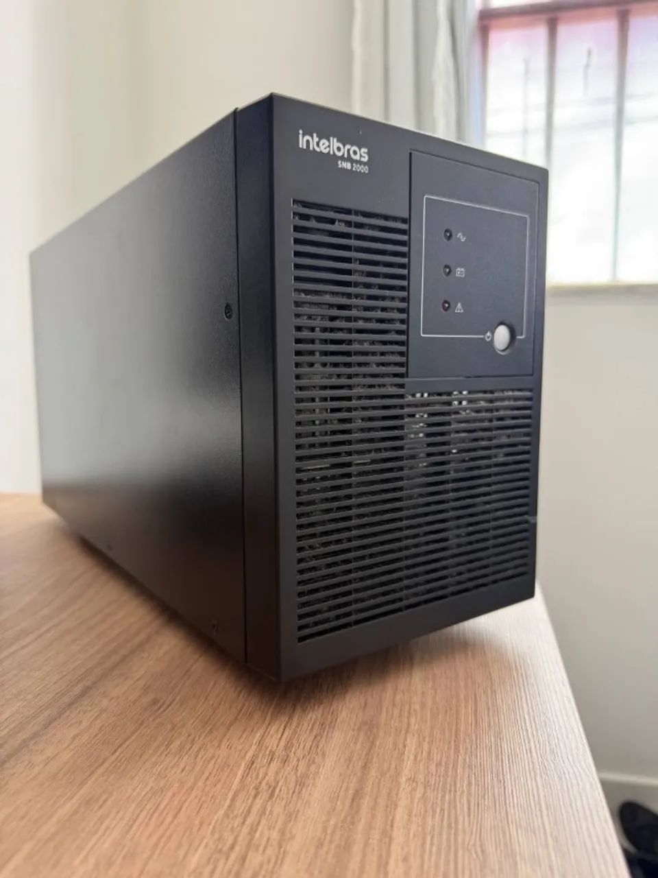 Nobreak Intelbras Senoidal Bivolt SNB 2000 VA BI