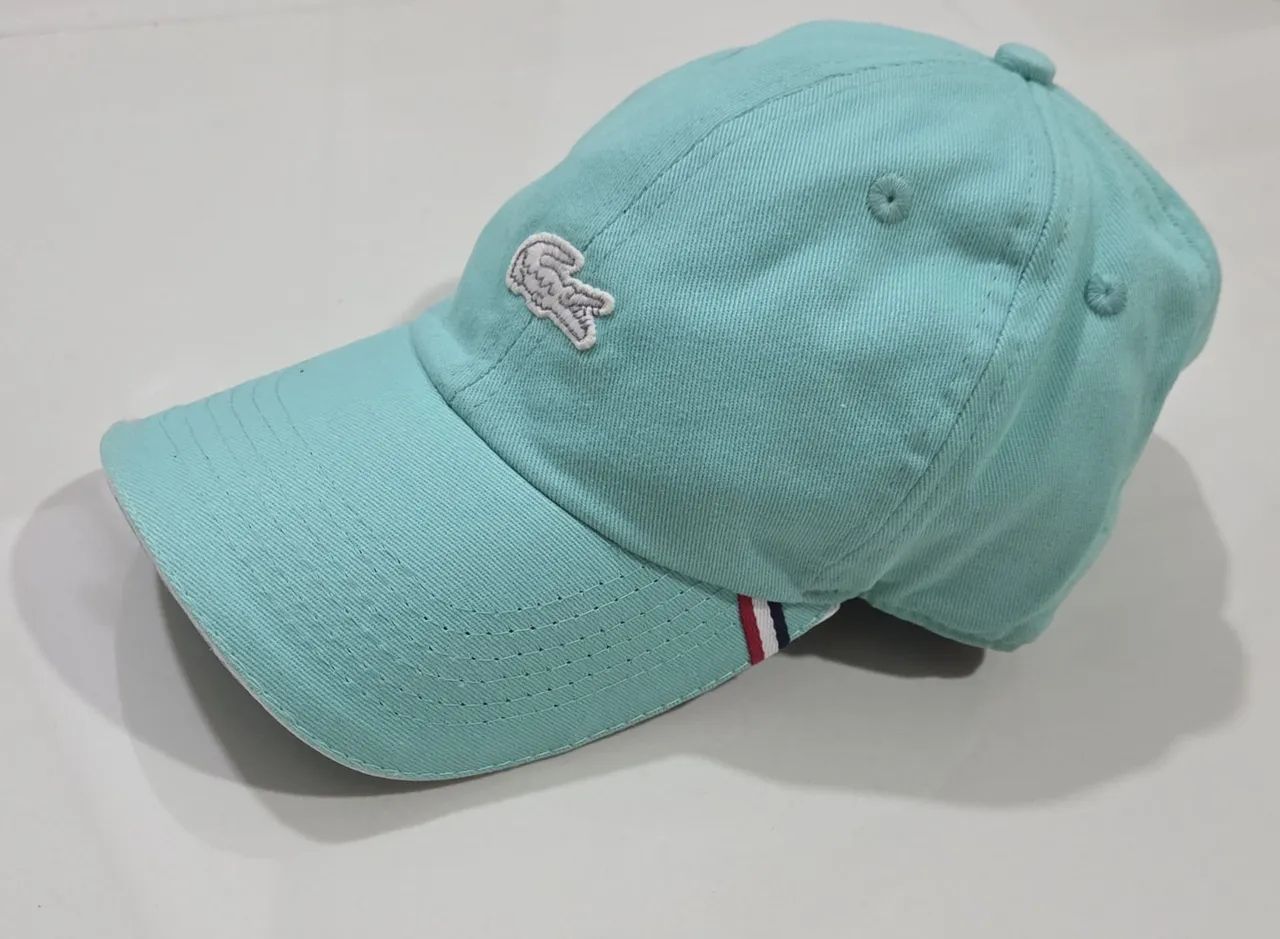 Vendo boné lacoste