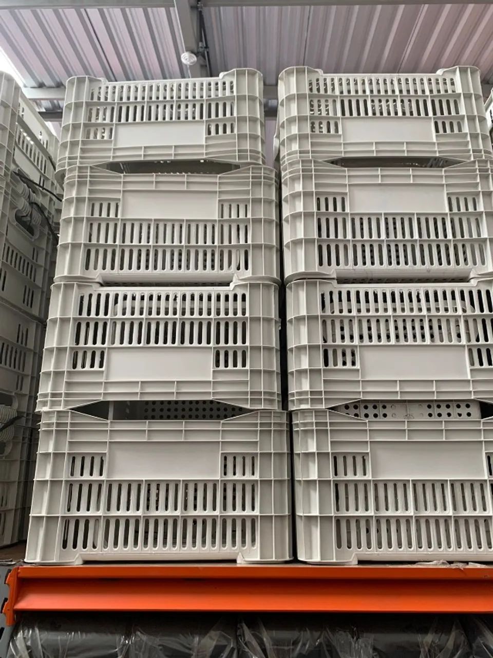 Caixa plástica agrícola para feiras e estoques  - Foto 3