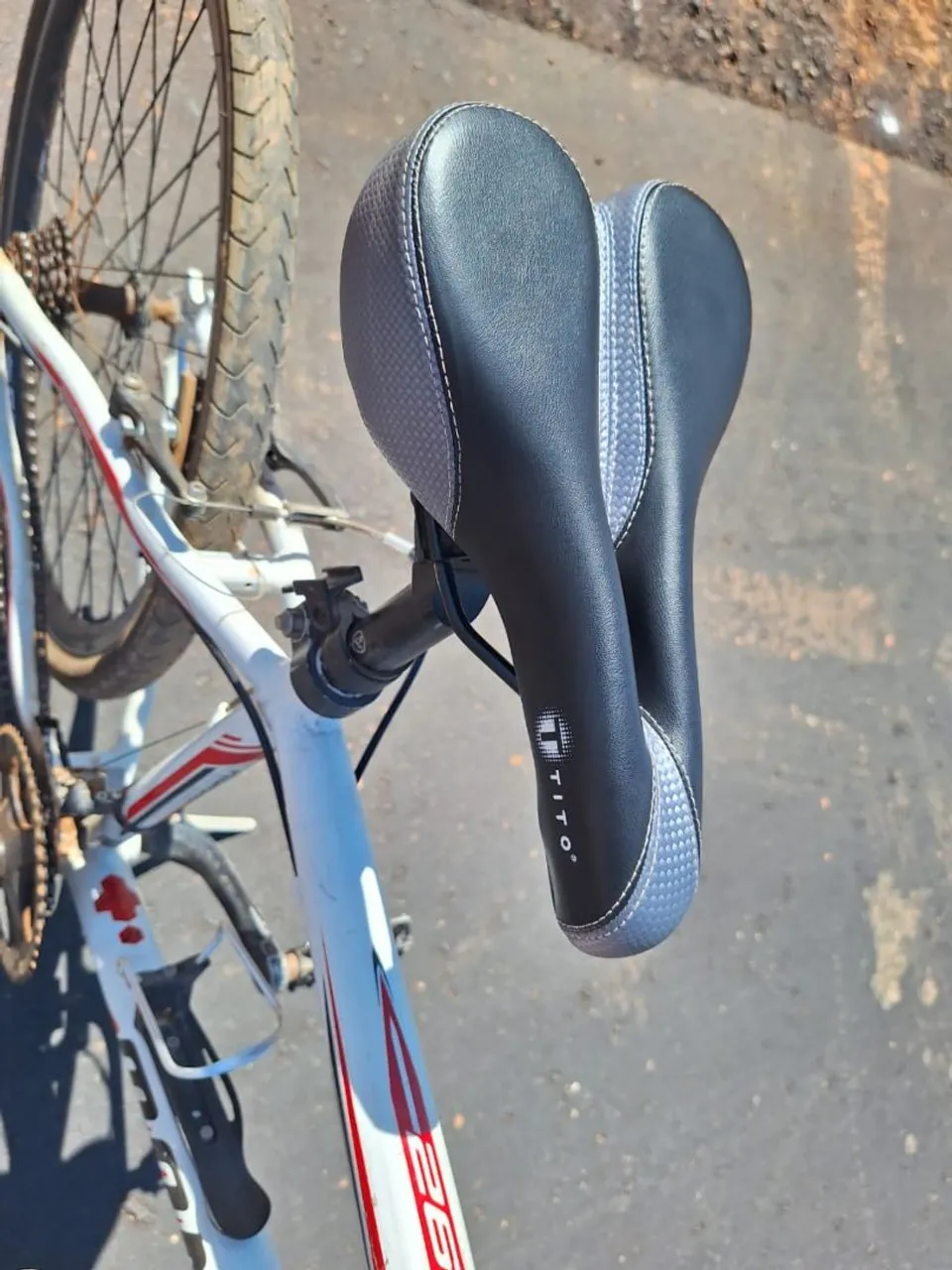 Bicicleta Tito Confortável Com Marcha