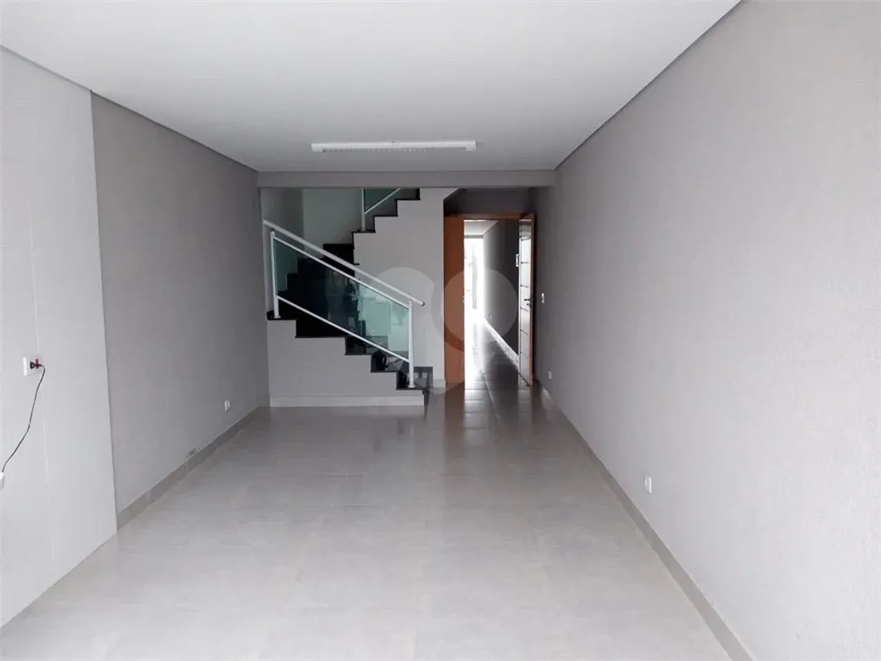 Sobrado com 3 quartos à venda ou para locação em Vila Mangalot - SP