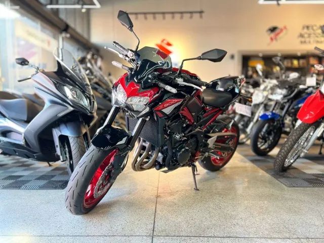 Kawasaki Z900 -2025 - Foto 2