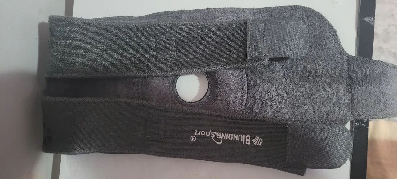 Joelheira importada, para lesões, menisco ou proteção do joelho - Foto 4