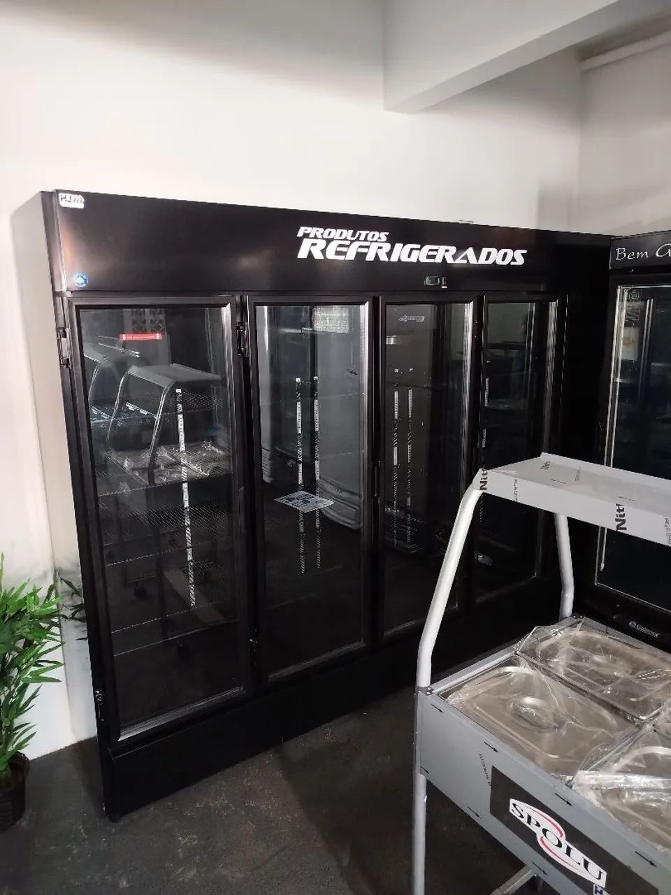 R1 Expositor frios e lacticínios 1880l 5 portas Fortsul