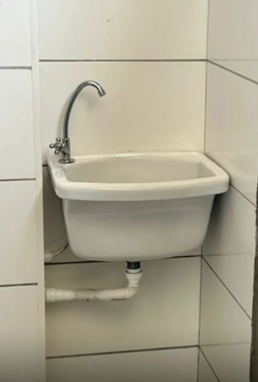 Tanque de louça 64840842738691120