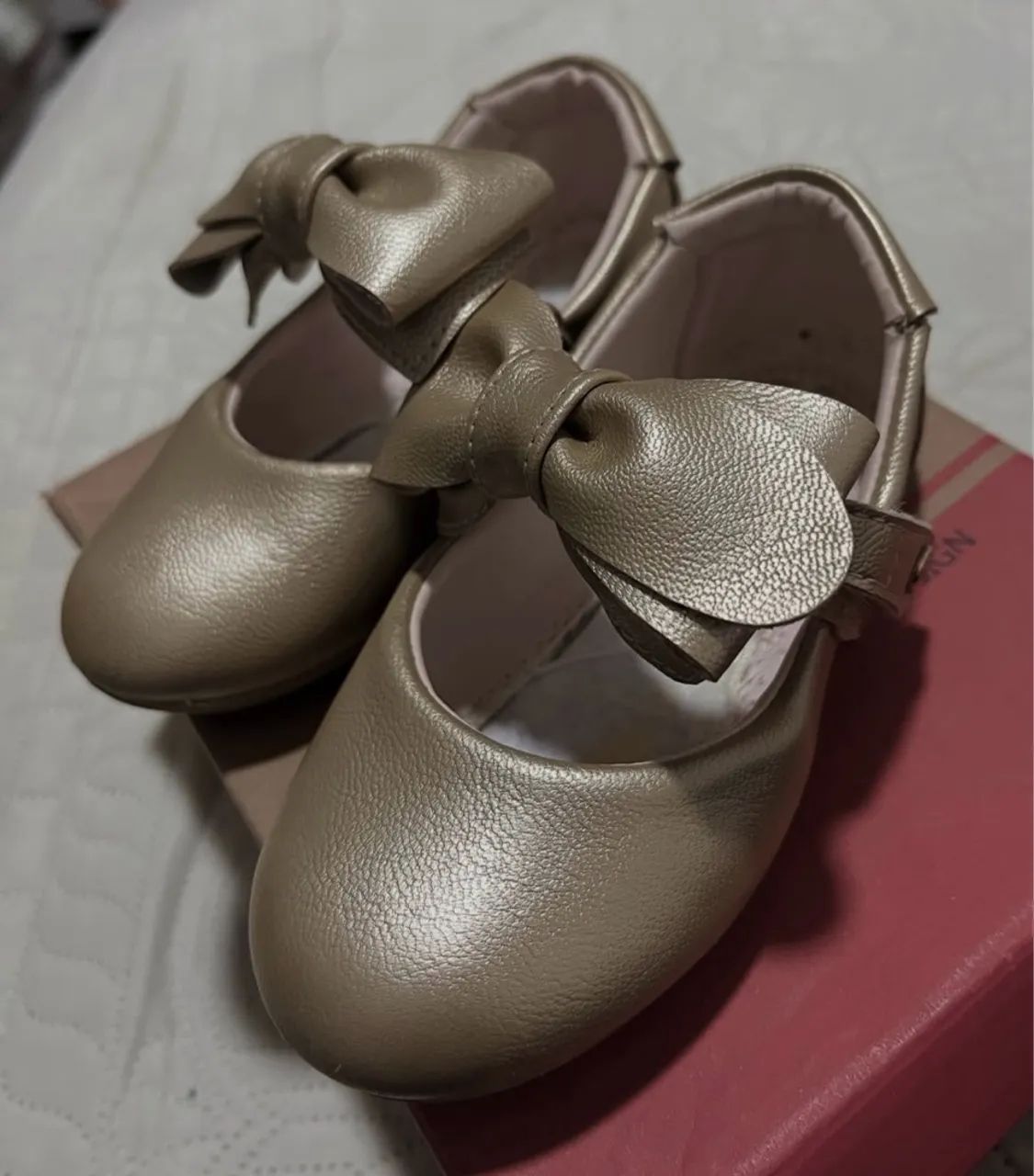 Sapatilha Dourada Bebê - Xua Xua - Foto 3