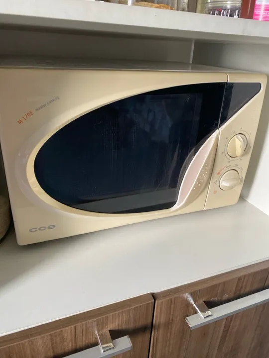 Micro-ondas em ótimo estado!