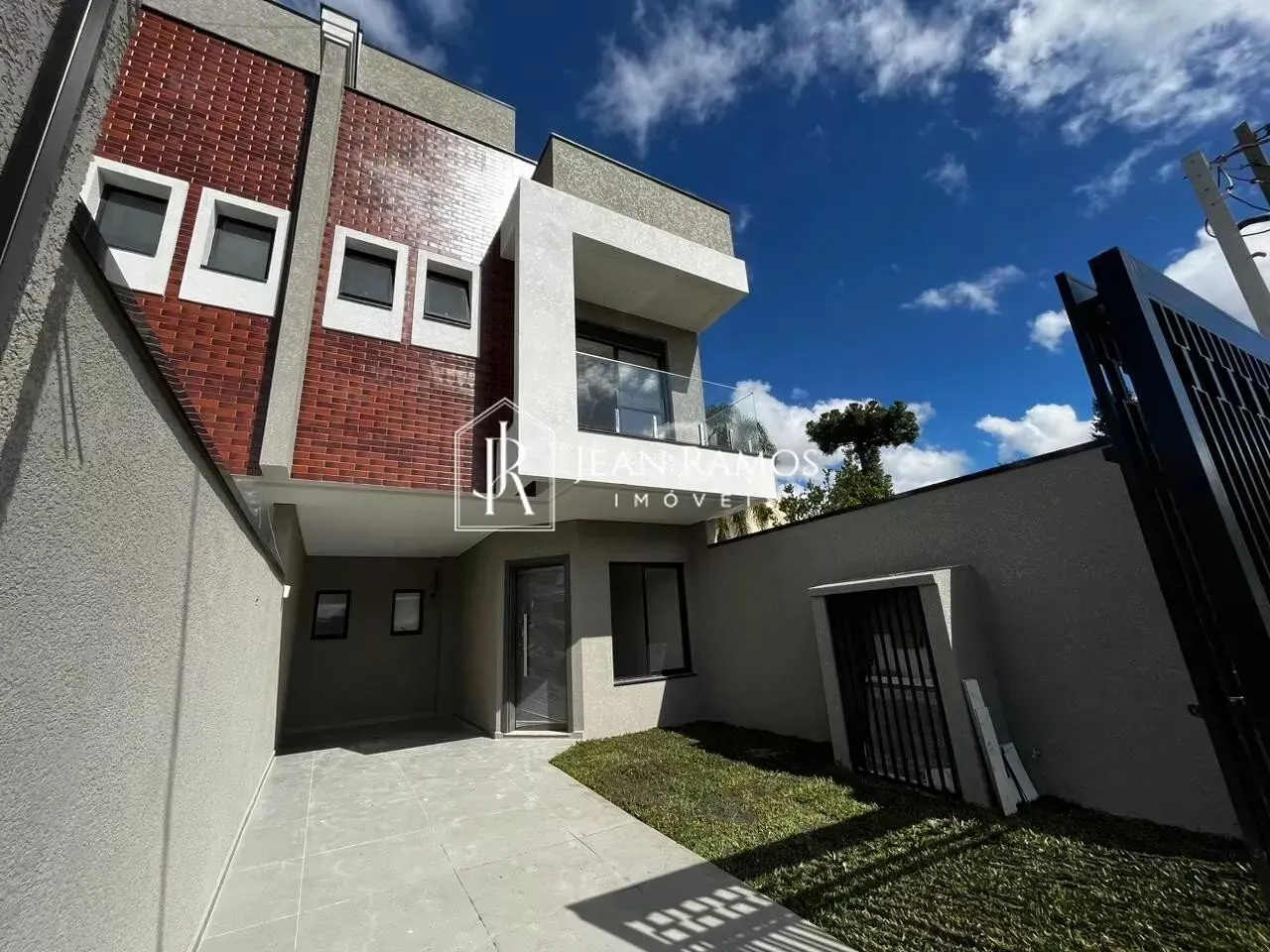 Sobrado para venda, Portão, Curitiba - SO183