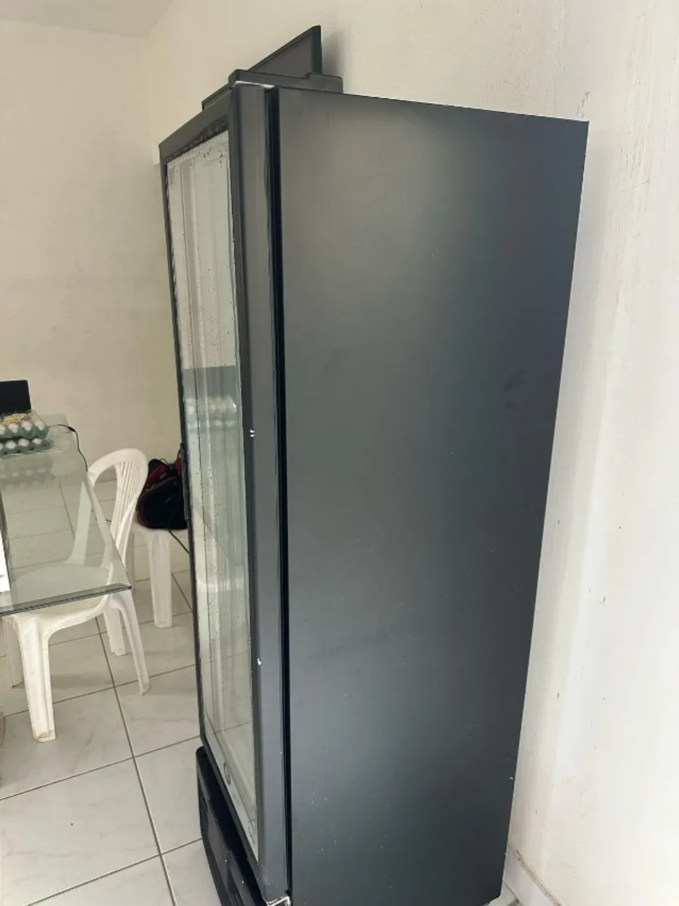 VENDA EXPOSITORA FRICON 284L SEMI-NOVA