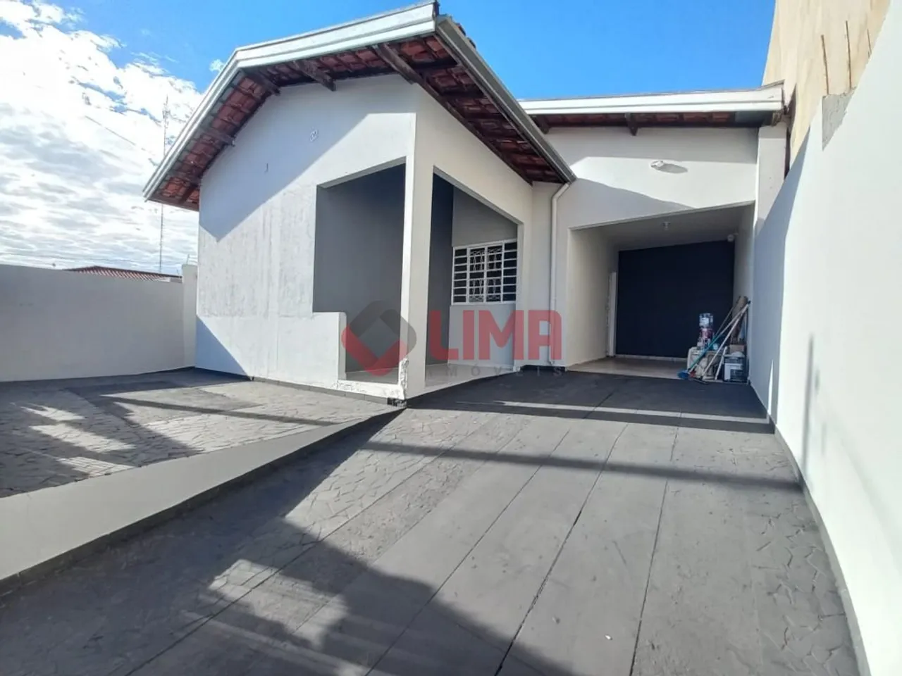 CASA PARA LOCAÇÃO COM 3 DORMITÓRIOS + QUINTAL ESPAÇOSO - PIRATININGA