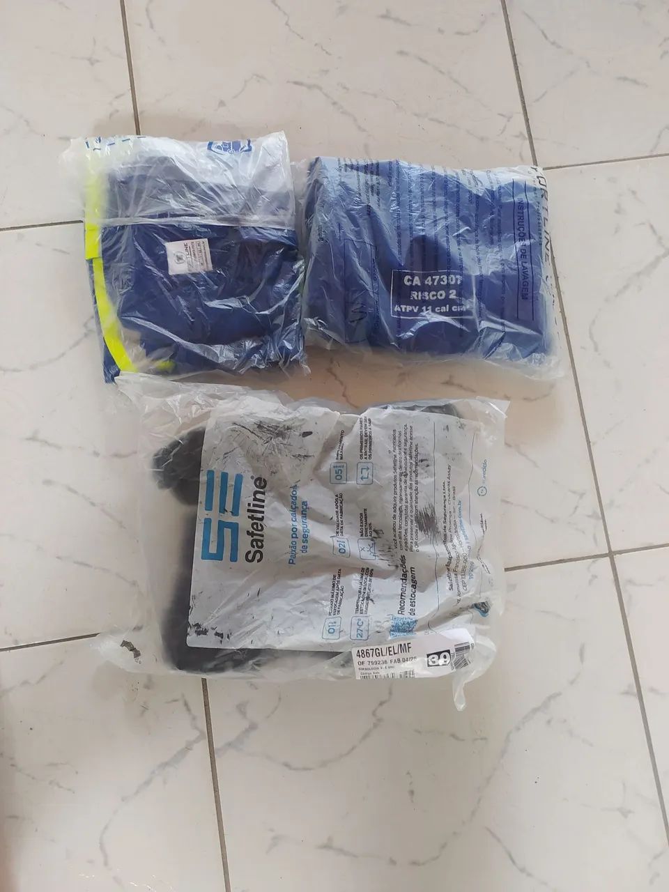 Conjunto Antichamas Fortline e Bota NR10 N°39 para Eletricista em Promoção 