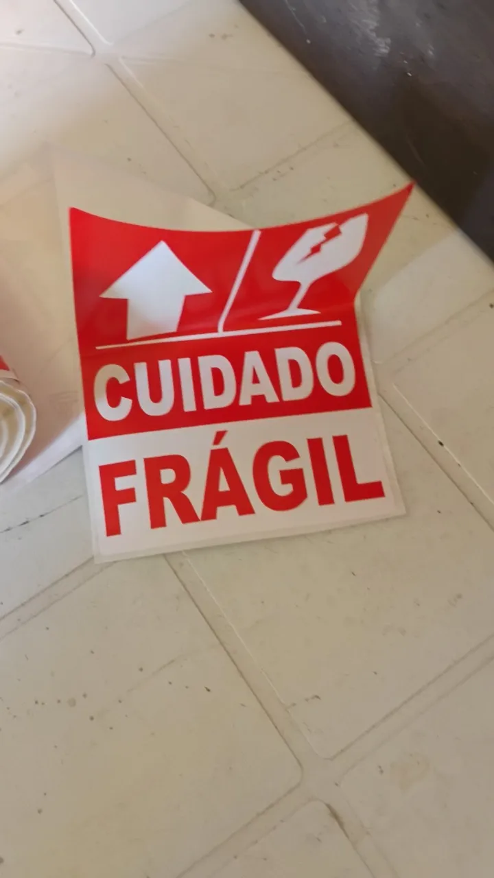 250un Etiqueta Cuidado Frágil Com Seta Para Cima - 100 X 150mm