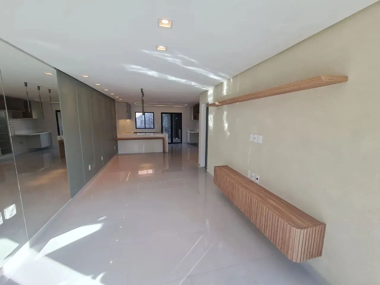 Imóvel para venda possui 101 metros quadrados com 3 quartos em Coité - Eusébio - CE - Foto 3
