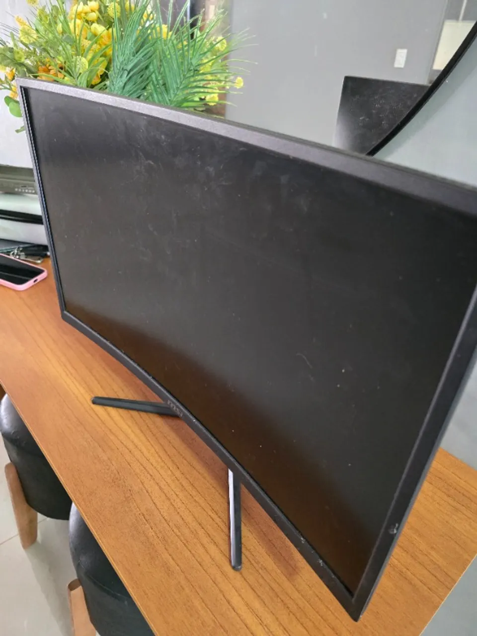 Monitor Gamer MSI Optix G24C 24" 144Hz