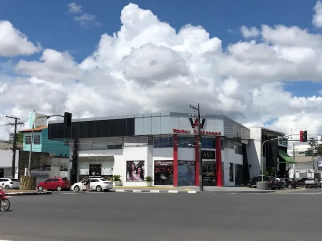 Sala comercial no centro da cidade.