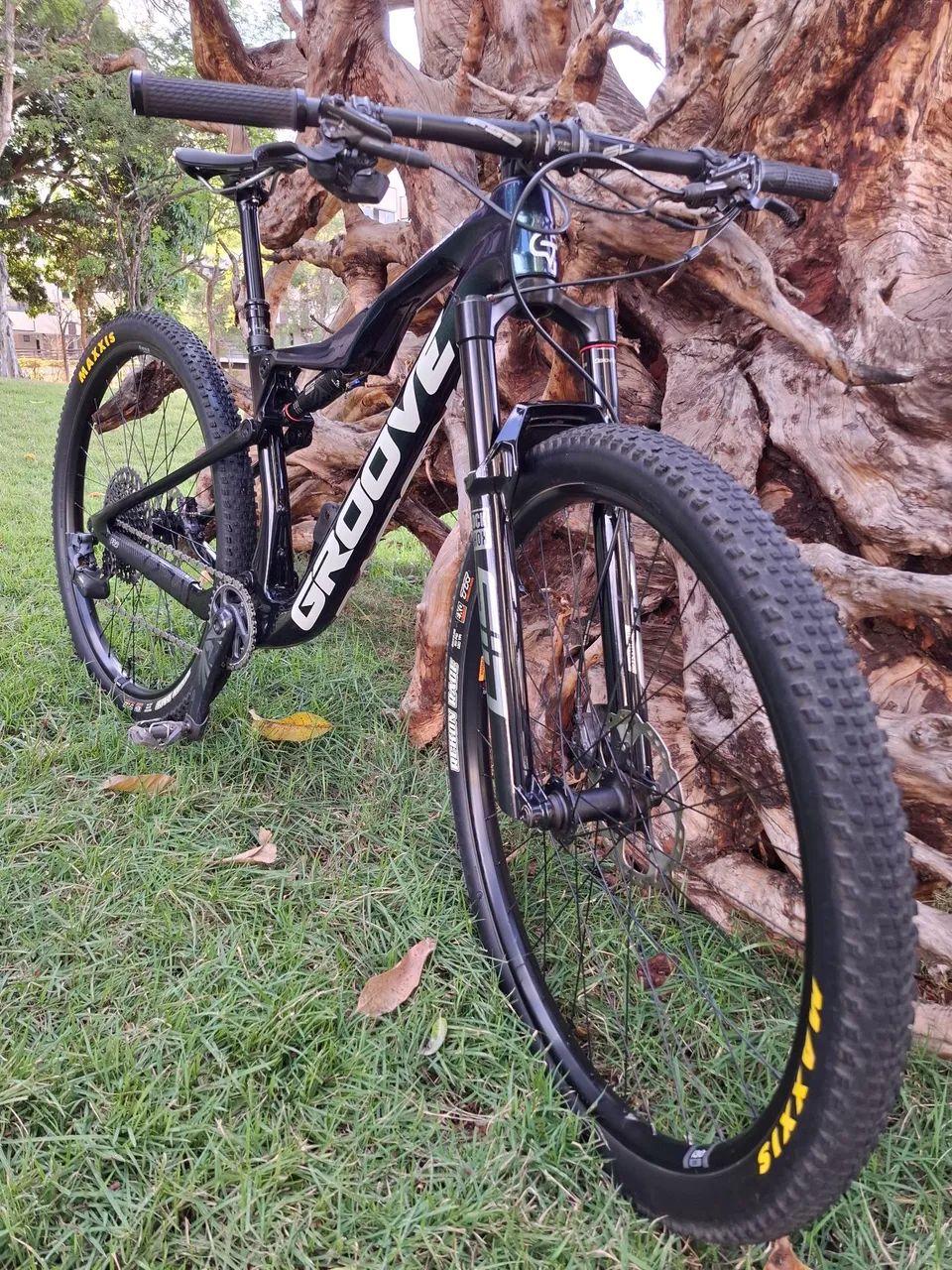 Bike Groove Slap 9 12v Full Carbon 29er 16(S) Grupo Sram Eagle AXS eletrônico - Foto 6