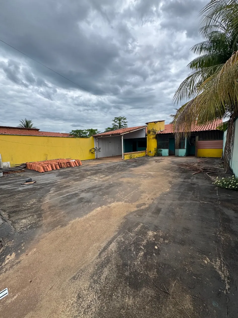 Vendo ou troco em veículo casa c 2 quitinetes na 603 norte