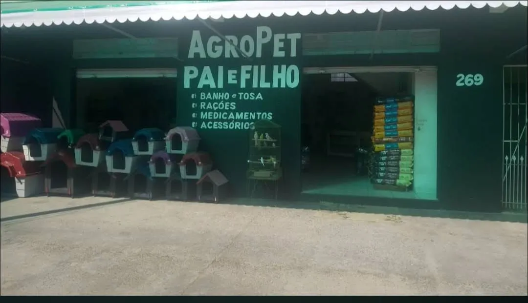 Vendo aviário completo sítio cercado