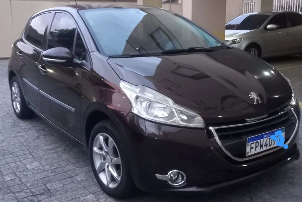 Peugeot 208 2015