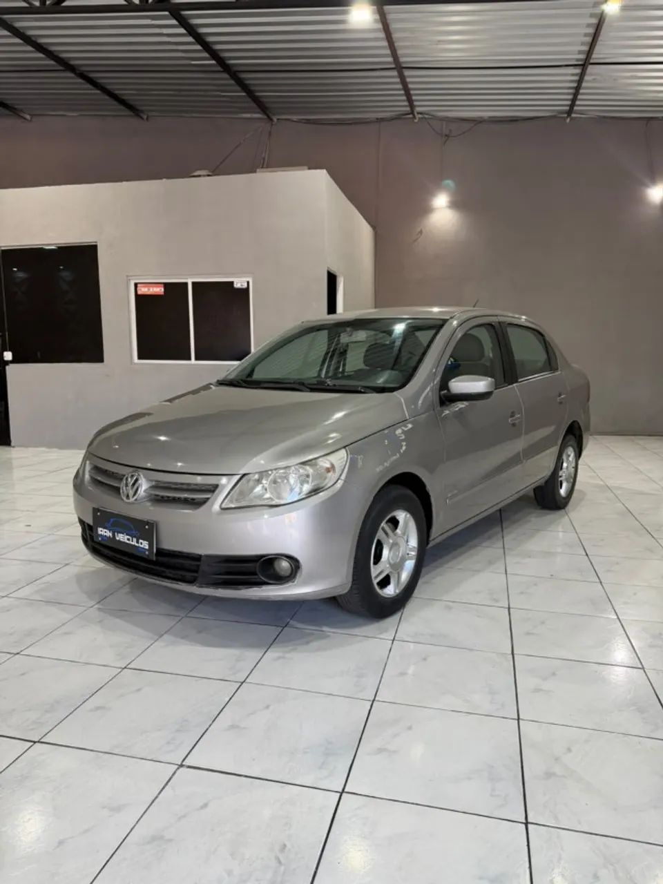 Volkswagen Voyage 1.0/1.0 CITY MI TOTAL FLEX 8V 4P 2012