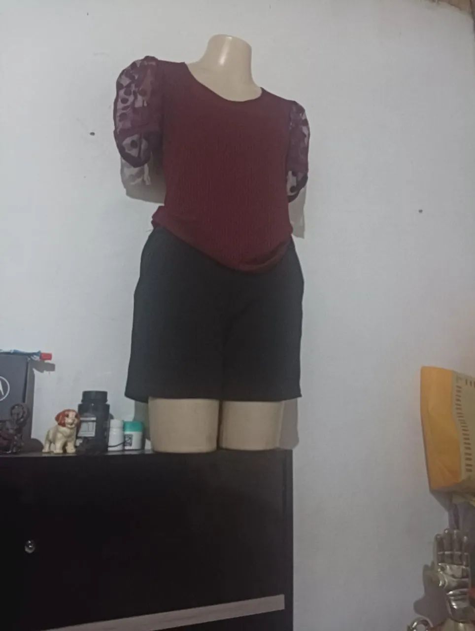 Vendo 2.manequim uma grande uma média  - Foto 2