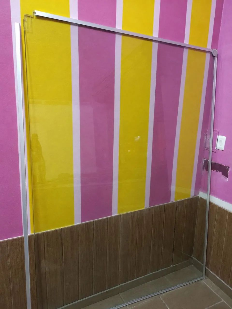 Vidro temperado 4mm para vitrine  1450mm (L)x 2050mm(A)
