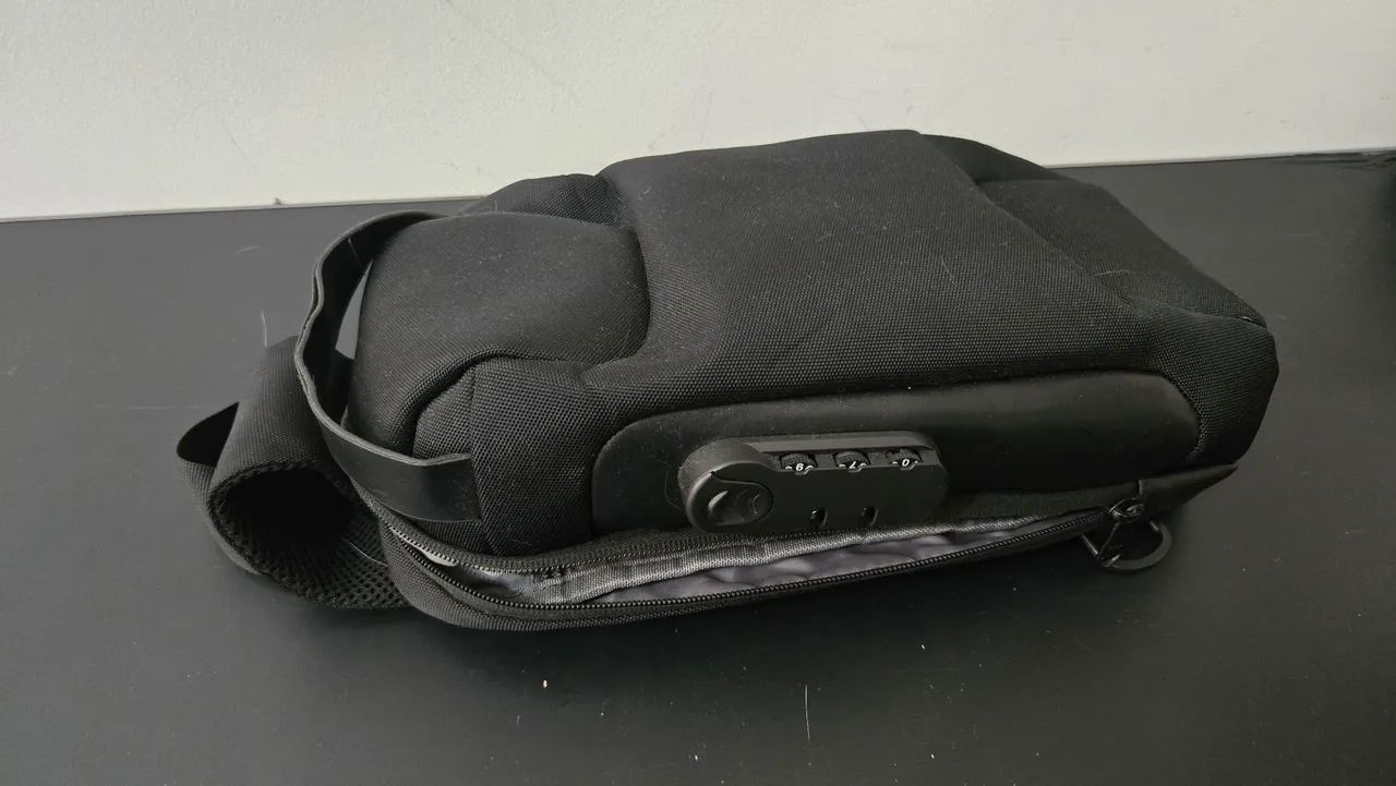 Mochila Bolsa Ombro Transversal Usb Cadeado Impermeável - Foto 2