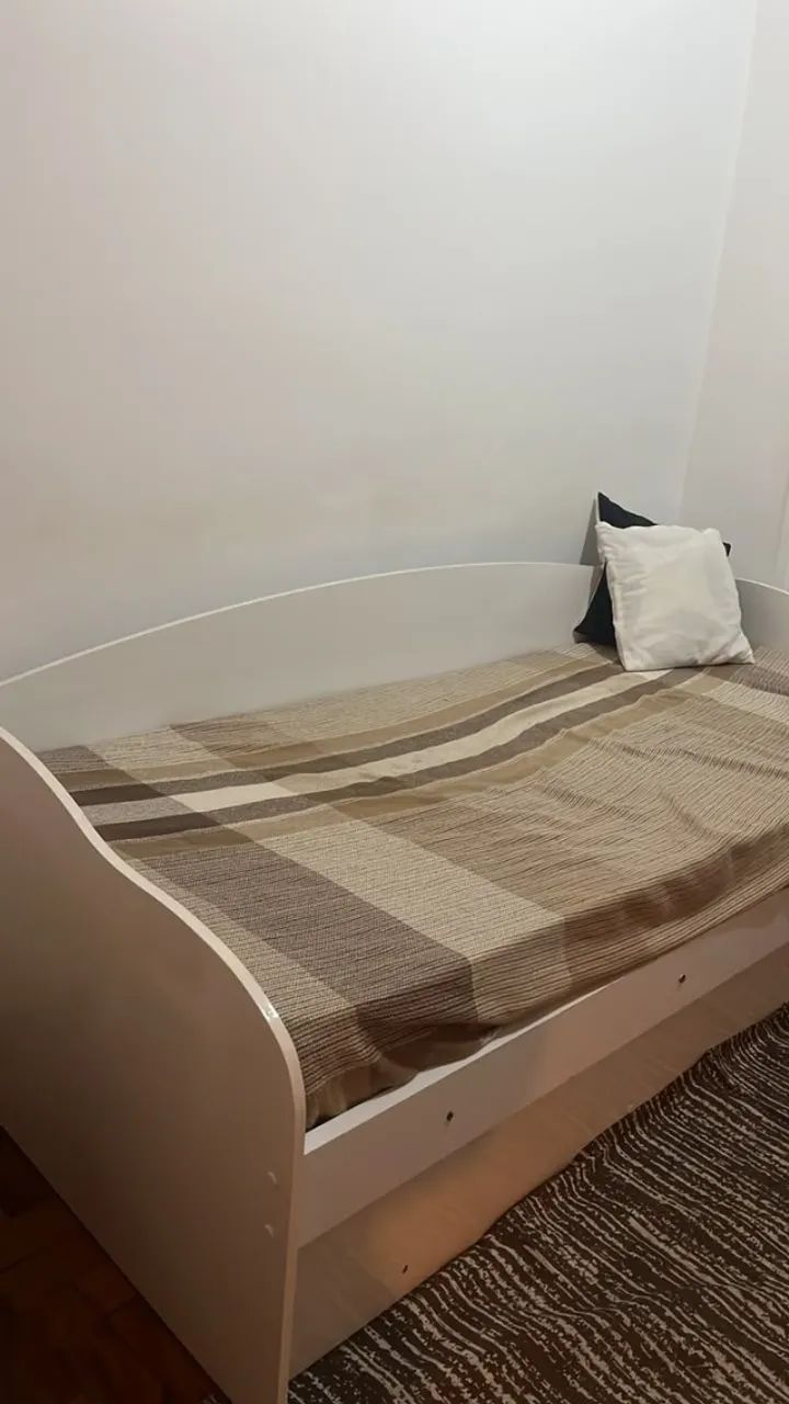 Cama box