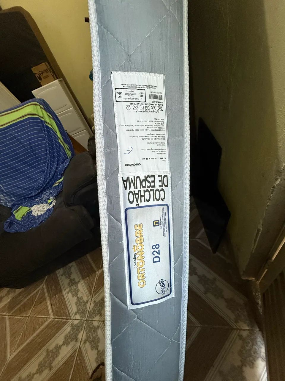 Colchão usado solteiro! Já é o menor valor!! - Foto 3
