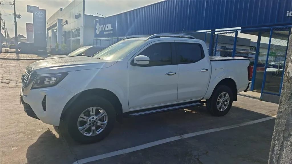 Nissan Frontier Frontier XE CD 4x4 2.3 Bi-TB Diesel Aut. 2025