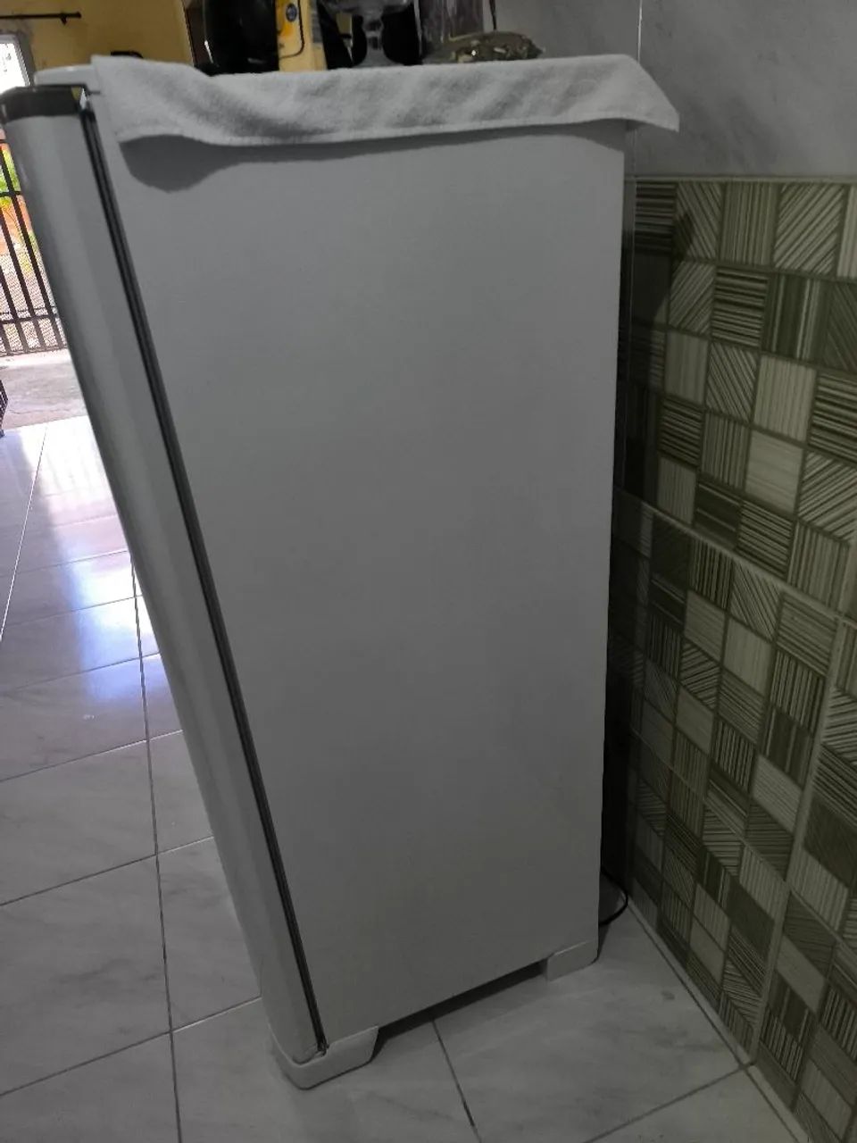 Vendo geladeira  - Foto 2