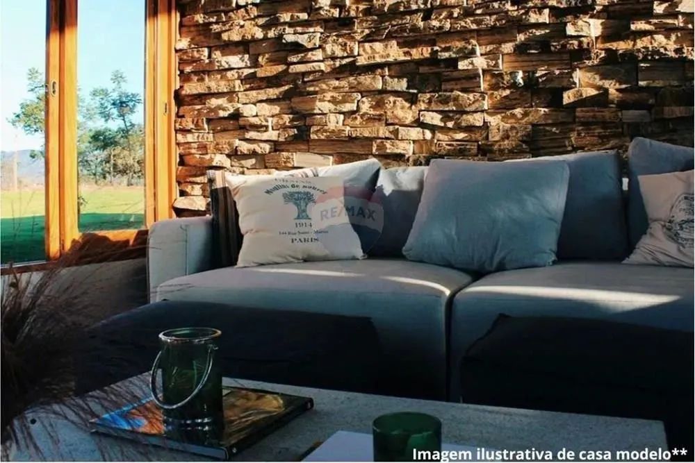 "Refúgio Morro Alto: 20.000m² em Delfinópolis" - Foto 2