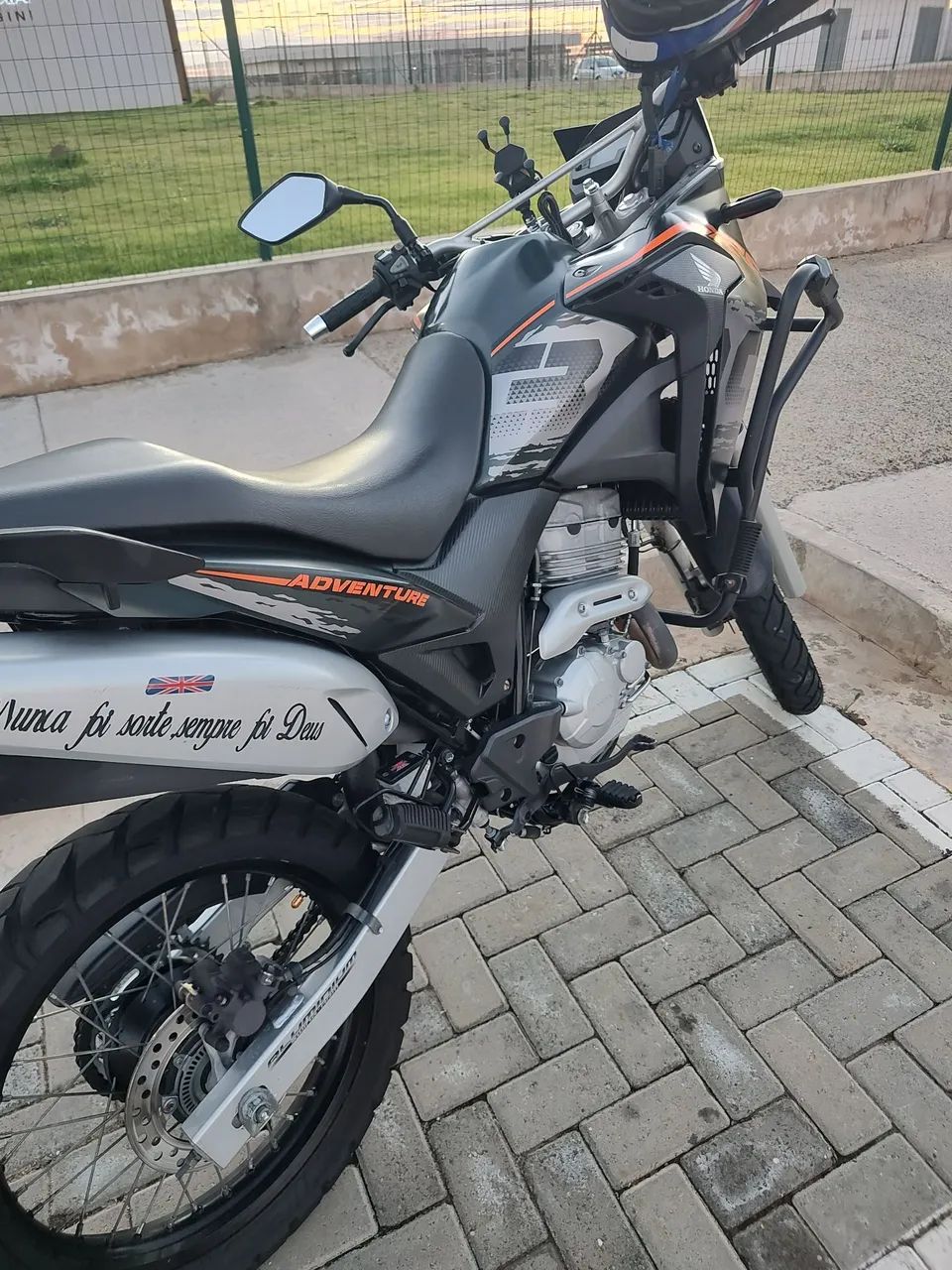 XRE 300 ADVENTURE - Foto 5