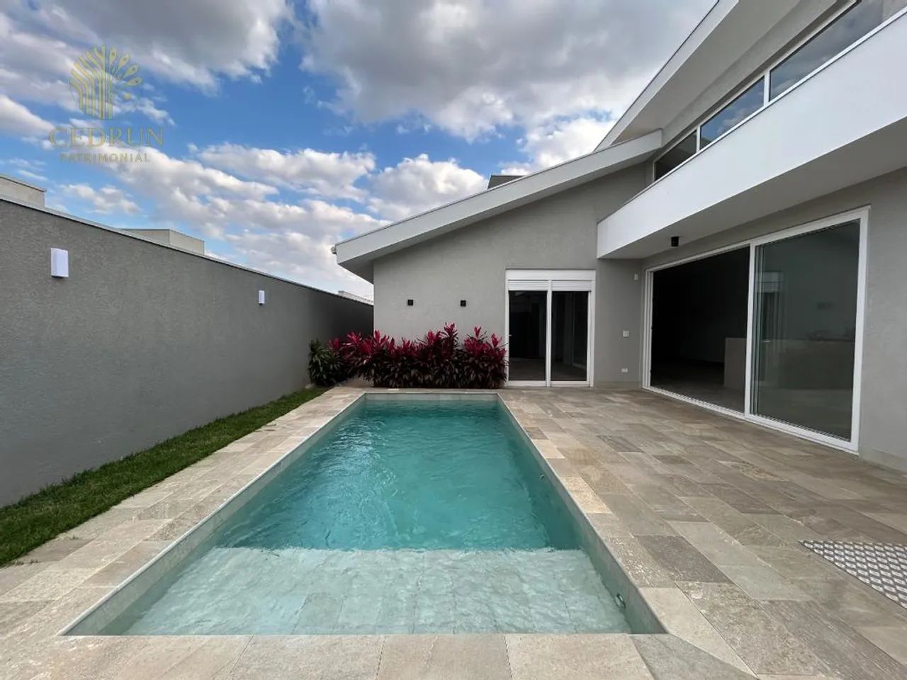 Casa em condominio fechado 3 quartos à venda - Parque Industrial