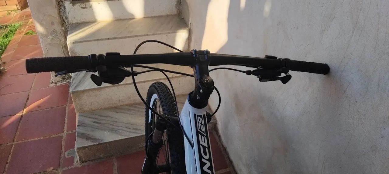 Bicicleta aro 29 nunca usada! - Foto 3