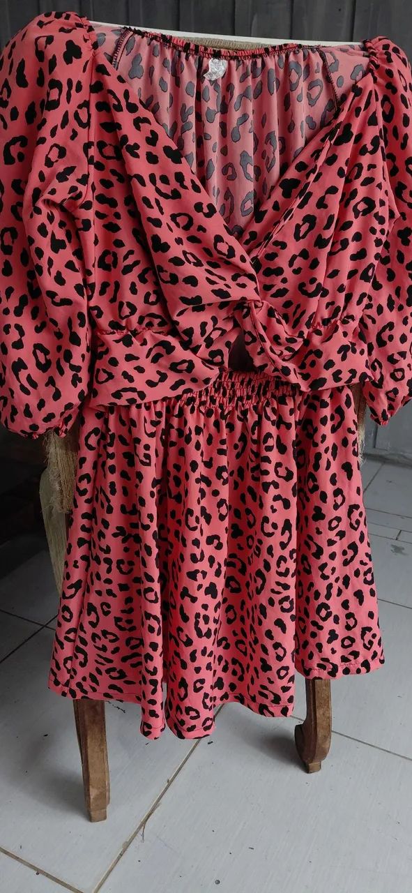 Vestido plus size  curto