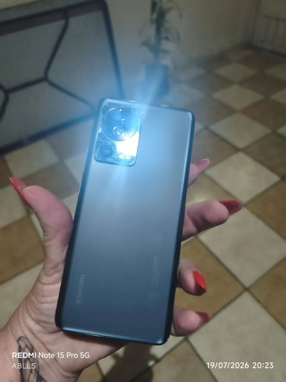Xiaumi 13 light 5g 256g - Léia anúncio  - Foto 3