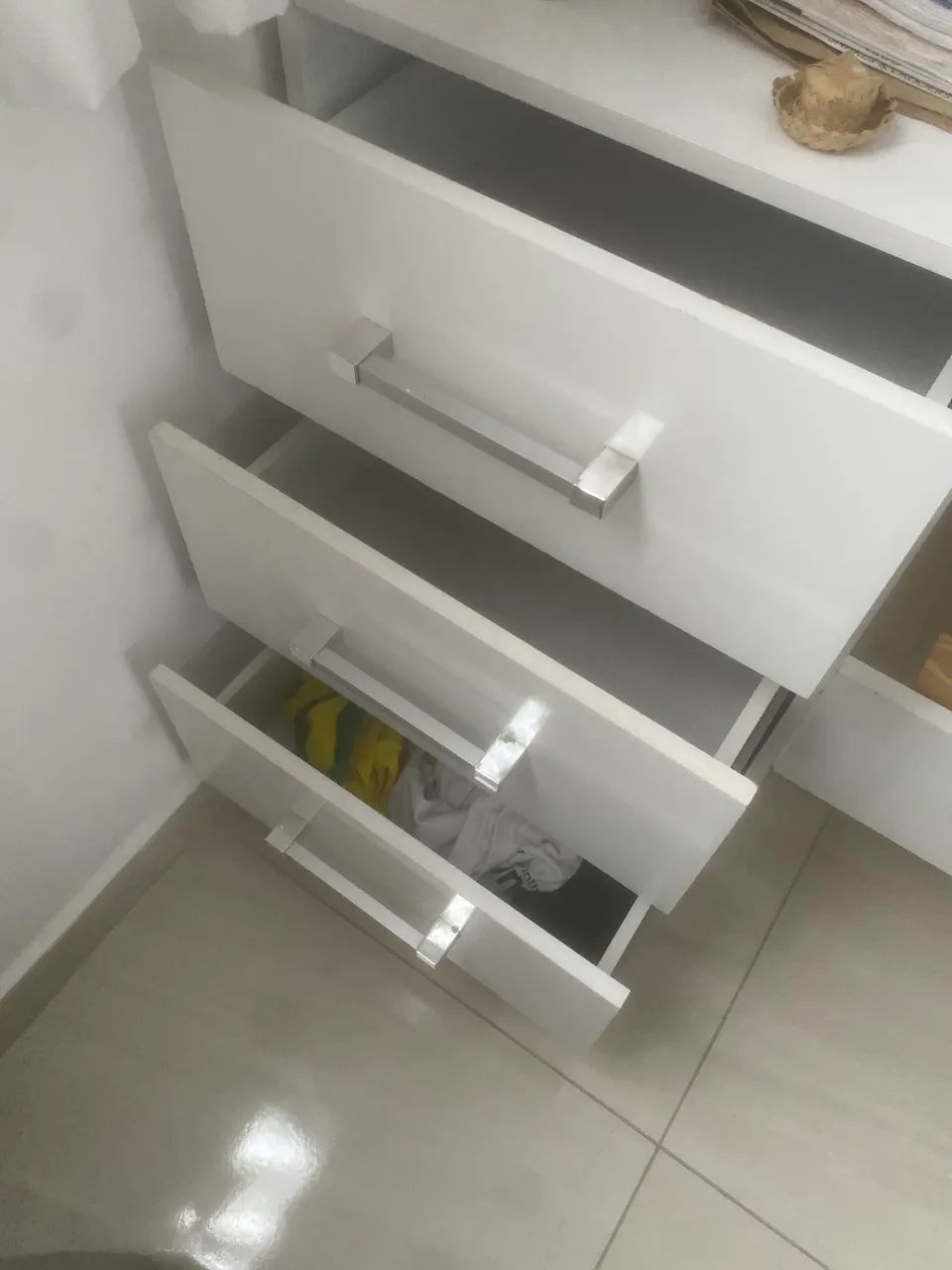 Beliche com 3 gavetas e 3 nichos - Foto 2