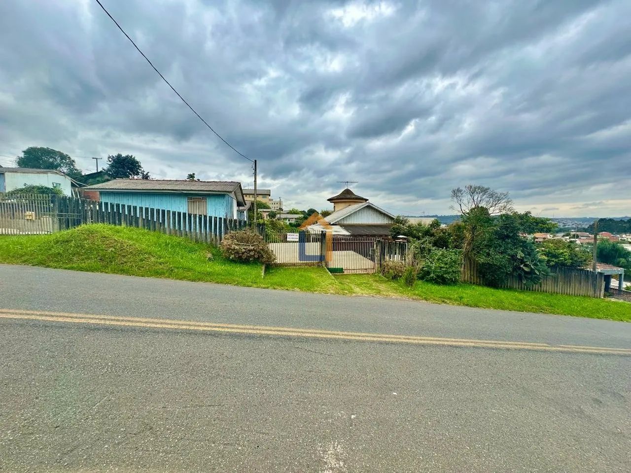 Terreno com 1.813m² em Colombo - Foto 3