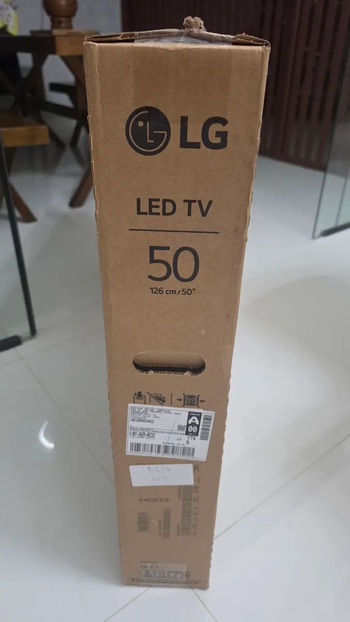 VENDO TV LG 50 POLEGADAS ZERADA LACRADA COM NOTA FISCAL E 1 ANO DE GARANTIA. - Foto 3